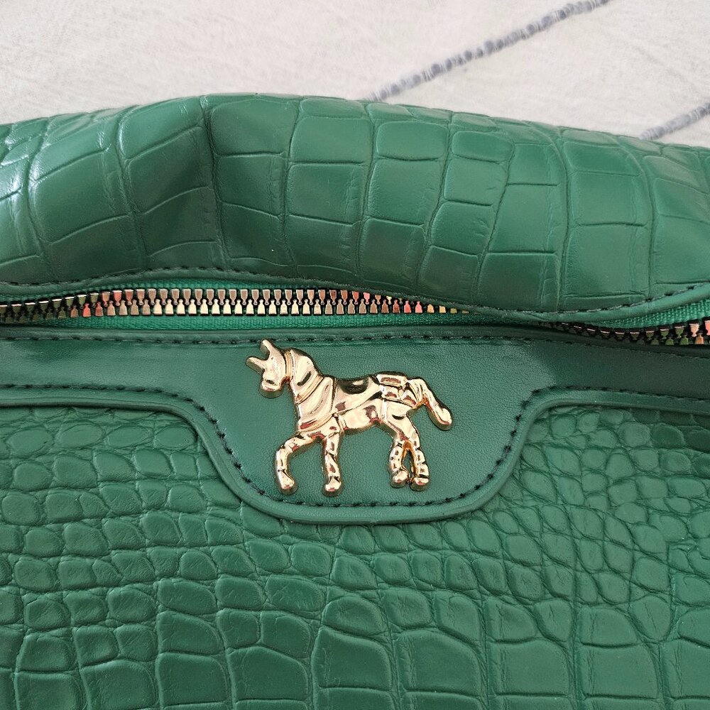 Wrap around bag (fanny pack) gorgeous green